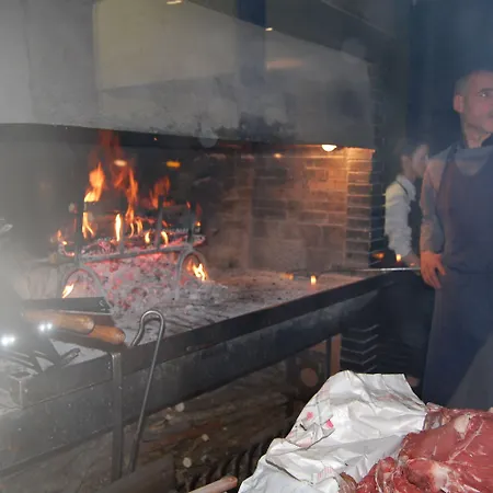 Hotel Lh Arca Street Art 3*