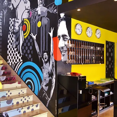 Lh Arca Street Art Hotel Spolète