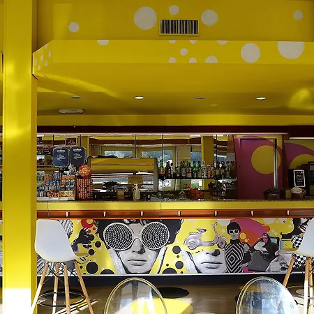 Lh Arca Street Art Hotel Spolète