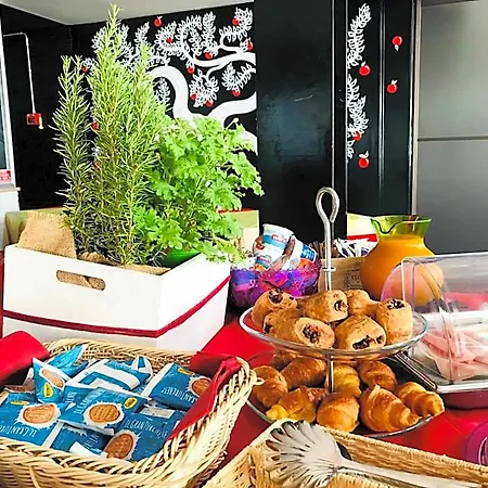 Lh Arca Street Art Hotel 3*