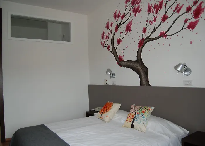 Hotel Lh Arca Street Art 3*