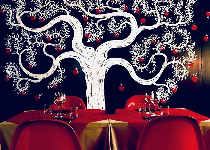 Lh Arca Street Art 3*