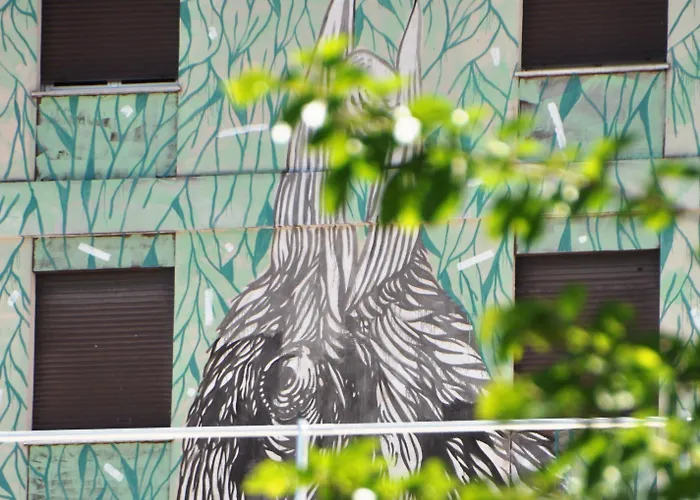 Hotel Lh Arca Street Art Spoleto