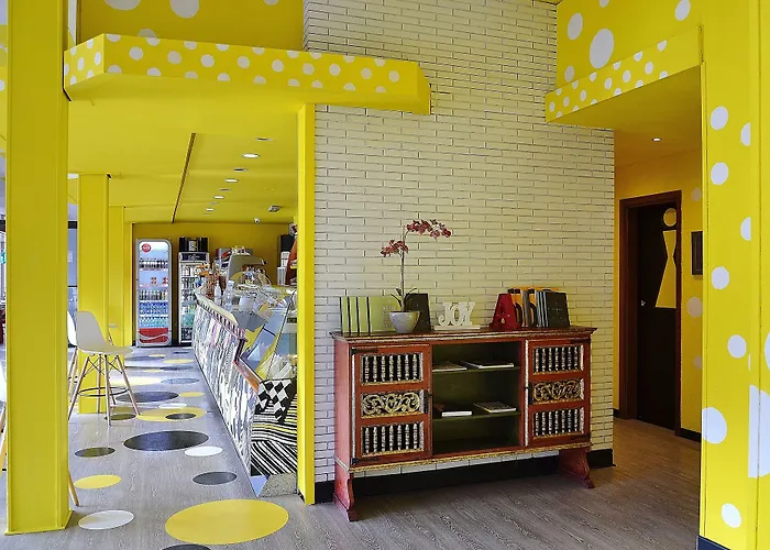 Lh Arca Street Art 3* Spoleto